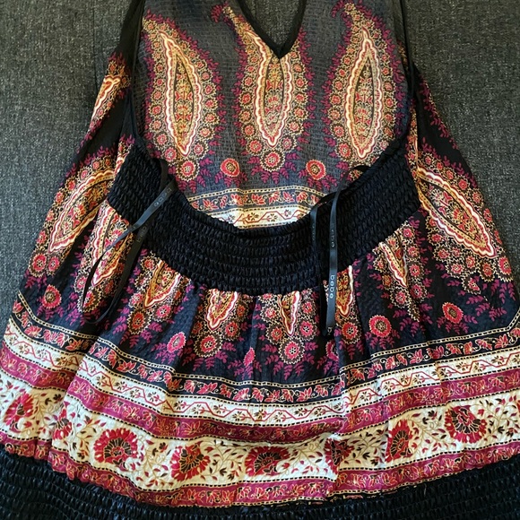 Bebe halter top. Great condition! - Picture 2 of 7